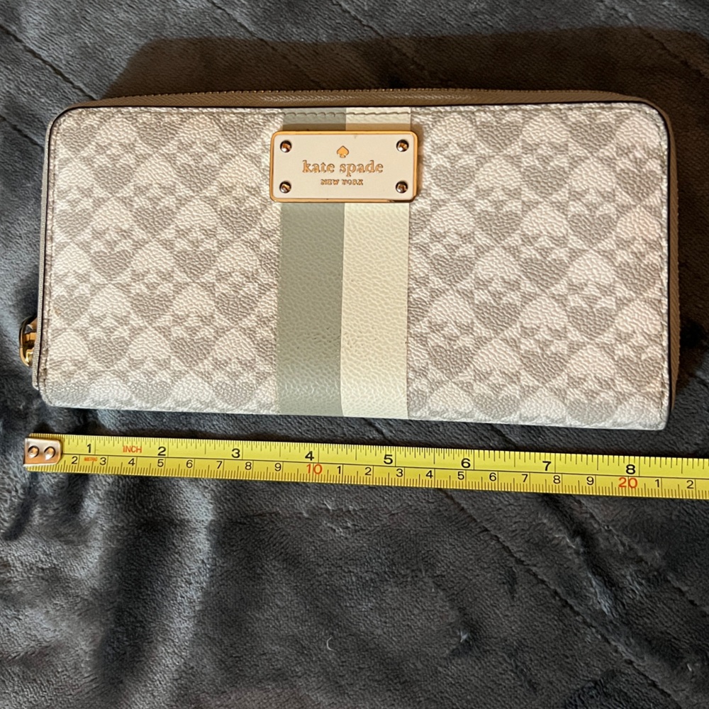 Kate Spade Gray and Cream Wallet